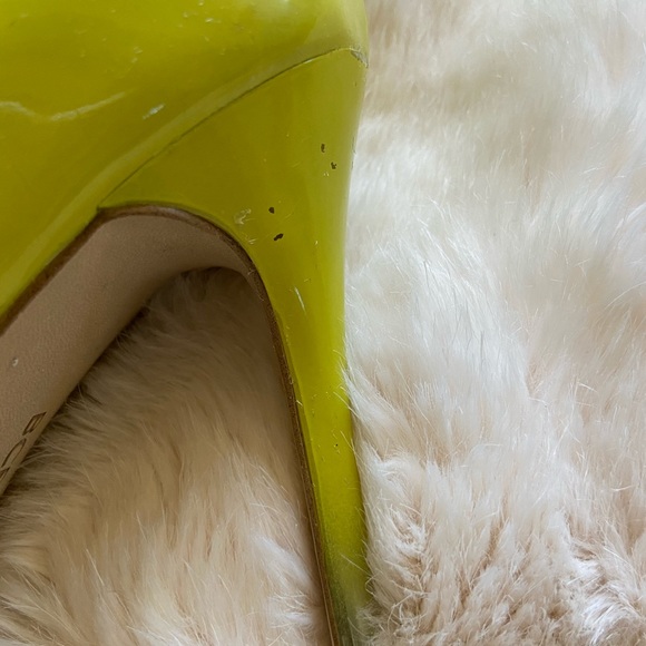Bcbgeneration patent neon pumps - Picture 6 of 8